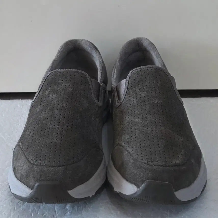 [BUNJANG] Skechers GoWalk Outdoor Slip-On Sneakers Khaki / [250] 스케쳐스 고워크 아웃도어 슬립온 카키ㅡ단종매물,최저가