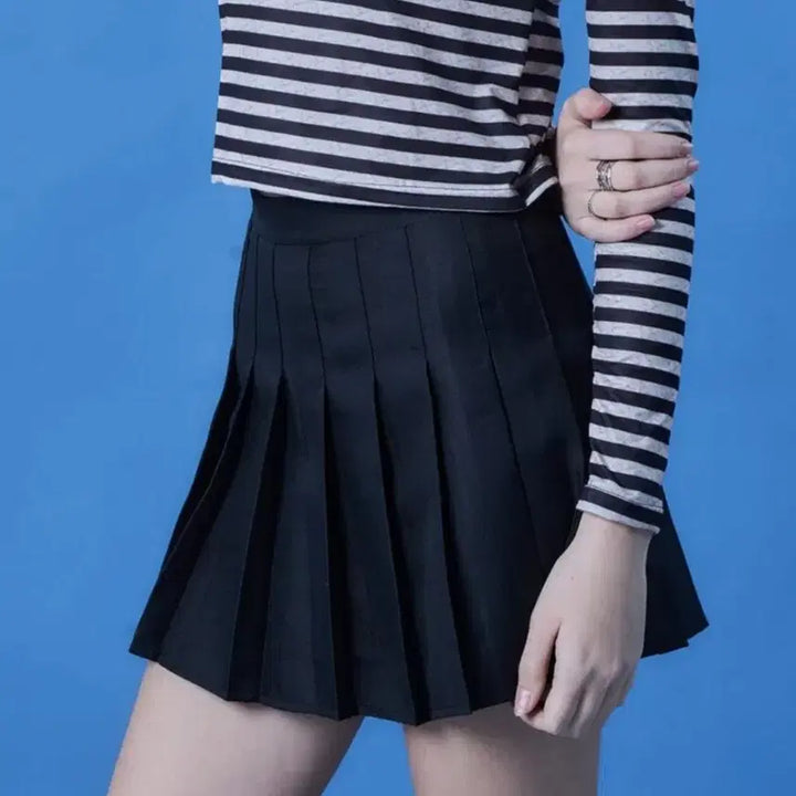 [BUNJANG] Pleated Mini Skirt with Built-in Shorts / 플리츠 속바지 내장 미니스커트 새상품