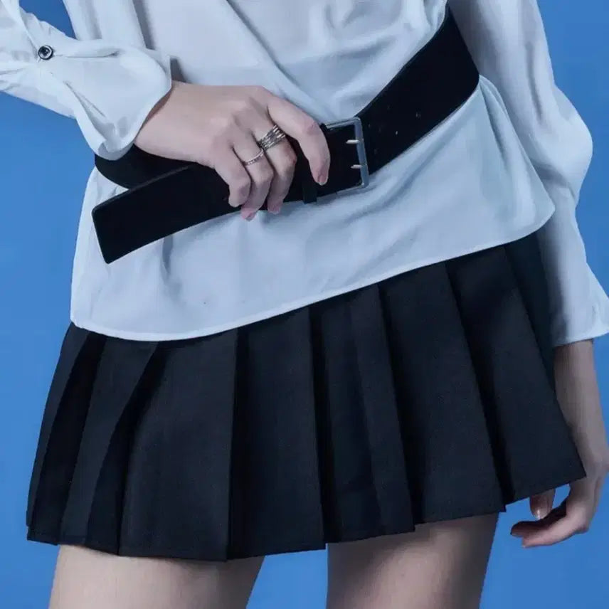 [BUNJANG] Pleated Mini Skirt with Built-in Shorts / 플리츠 속바지 내장 미니스커트 새상품