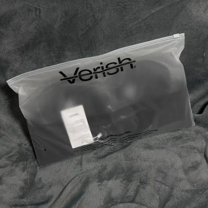 [BUNJANG] Verishi Off-Shoulder Bra / 베리시 오프숄더 브라