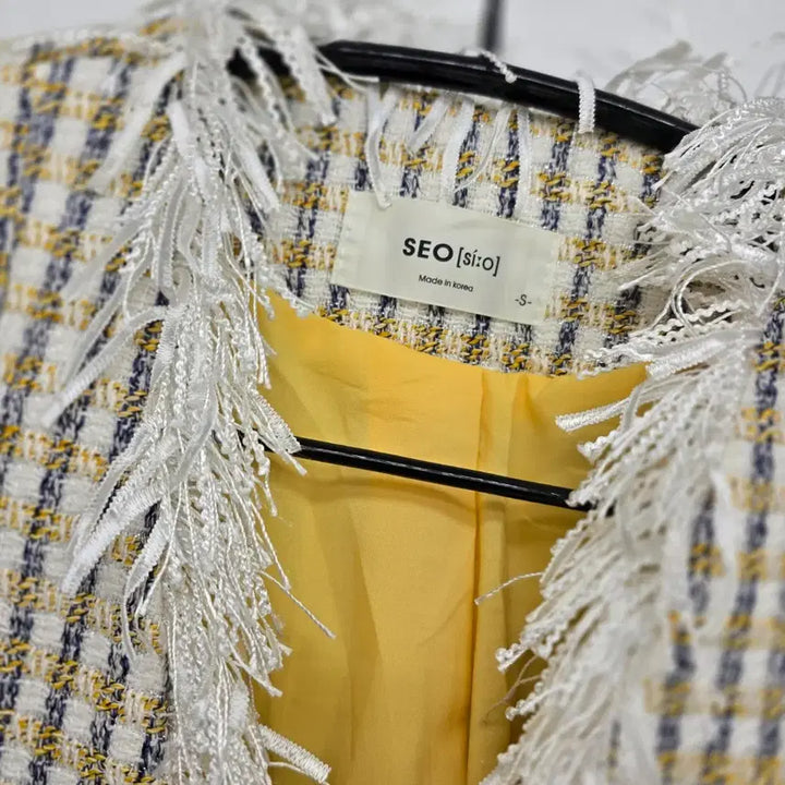 [BUNJANG] SEO SEOUL Tweed Jacket Fringe Trim 44 / SEO SEOUL 트위드 자켓 프린지 장식 44 [D40163]