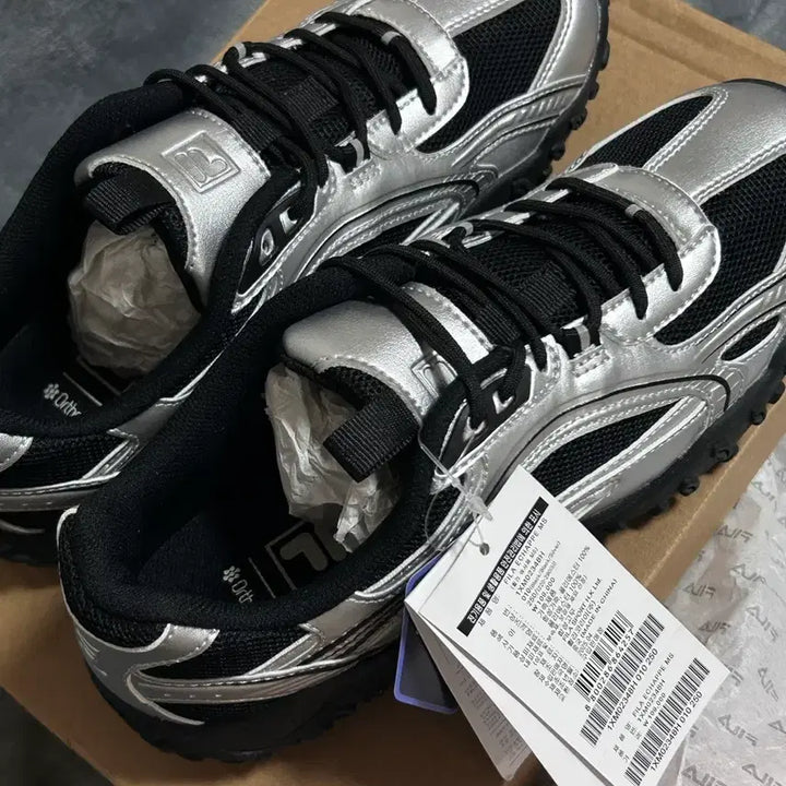 [BUNJANG] Fila Escape MS Sneakers / 훨라 운동화
