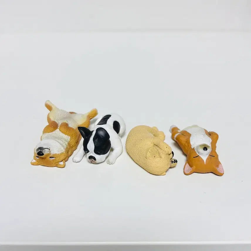 [BUNJANG] Zoo Sleeping Dog Gachapon Set / Zoo 잠자는 강아지 가챠 세트 4개 일괄
