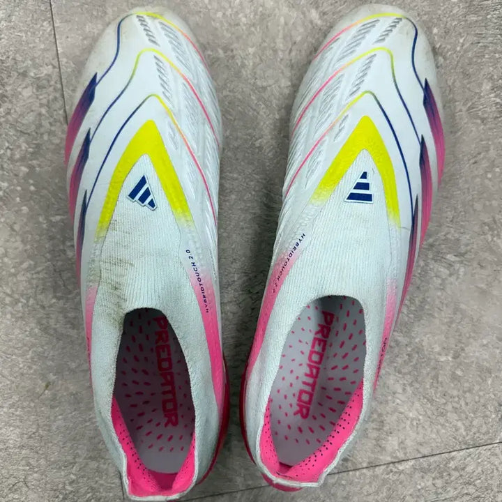 [SOLD OUT] 아디다스 프레데터 축구화 285