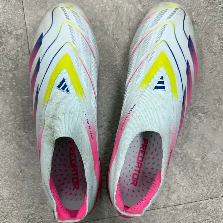 [SOLD OUT] 아디다스 프레데터 축구화 285
