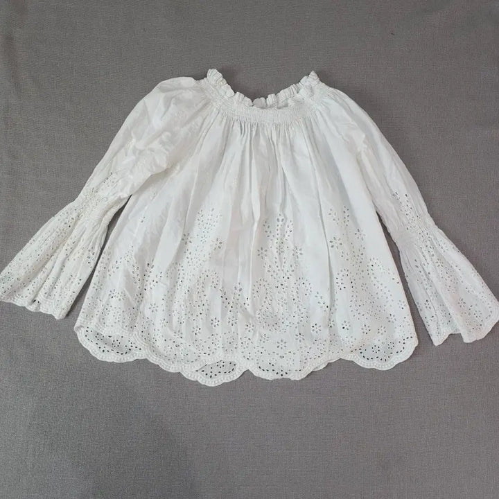 [BUNJANG] Vivienne Westwood Off-the-Shoulder Blouse / 비비안웨스트우드 오프숄더 블라우스