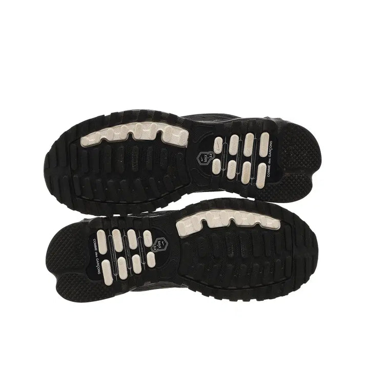[SOLD OUT] [250] 나이키 x 꼼데가르송 옴므 플러스 에어맥스 TL 2.5 블랙