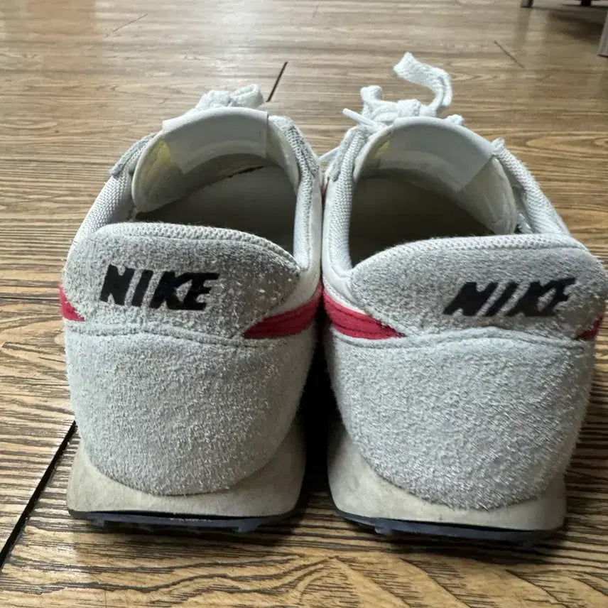 [SOLD OUT] 나이키 데이브레이크 270 사이즈
