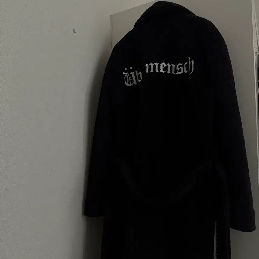 [BUNJANG] G-Dragon We11done Robe / 지드레곤 위버맨쉬 로브