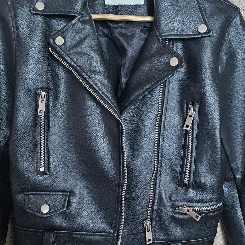 [BUNJANG] Lady Volume &amp; Foclein Black Rider Jacket &amp; Shorts Bundle / 레이디볼륨 블랙 라이더 자켓과 포클레인 블랙 반바지 일괄판매
