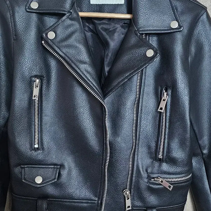 [BUNJANG] Lady Volume &amp; Foclein Black Rider Jacket &amp; Shorts Bundle / 레이디볼륨 블랙 라이더 자켓과 포클레인 블랙 반바지 일괄판매