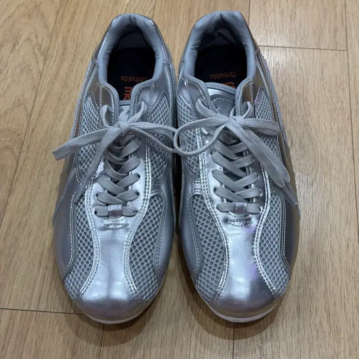 [BUNJANG] Yase Spider Leather Sneakers Silver 240 / 야세 스파이더 레더 스니커즈 실버 240