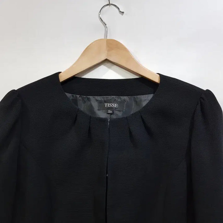 [BUNJANG] Vintage Black Long Sleeve Short Jacket (Women&