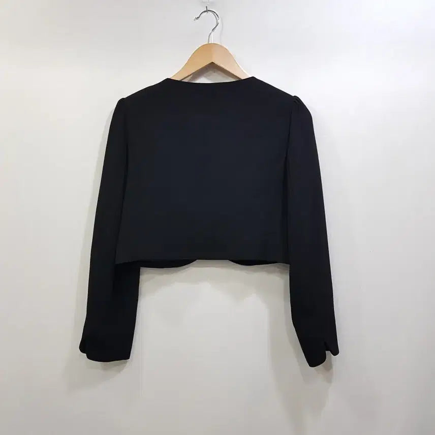 [BUNJANG] Vintage Black Long Sleeve Short Jacket (Women&