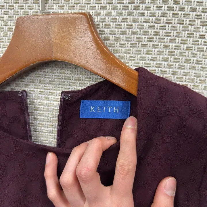 [BUNJANG] Keith Burgundy Dress / 키이스 하객룩 버건디 원피스 82 A07759