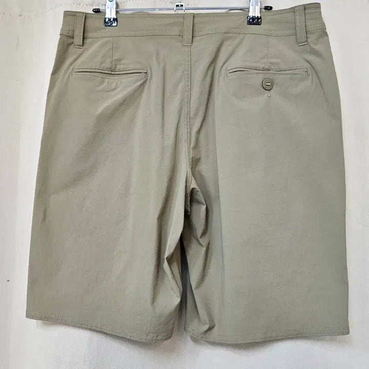 [SOLD OUT] 파타고니아 반바지 카키색