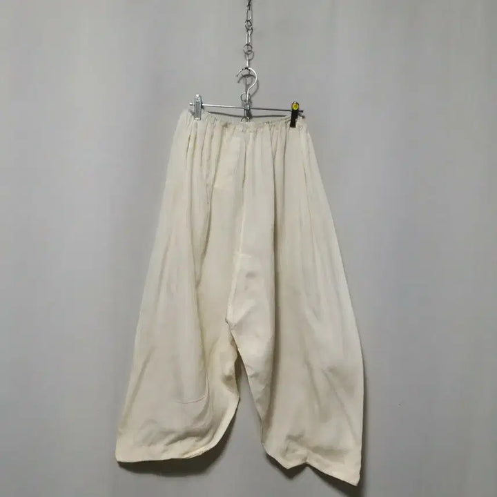 [BUNJANG] K76 White Rayon Undershorts / ㅋ76 인견속바지