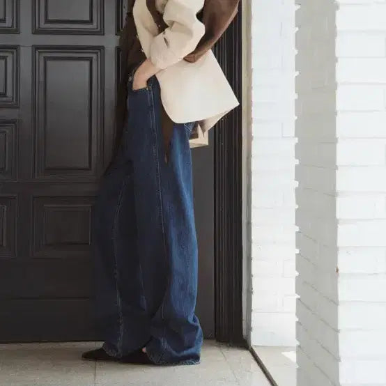 [BUNJANG] Unedit Kate Essential Deep Blue Straight Denim Jeans (L) / 새제품 L / 언에디트 kate 에센셜 딥블루 청바지 스트레이트 데님