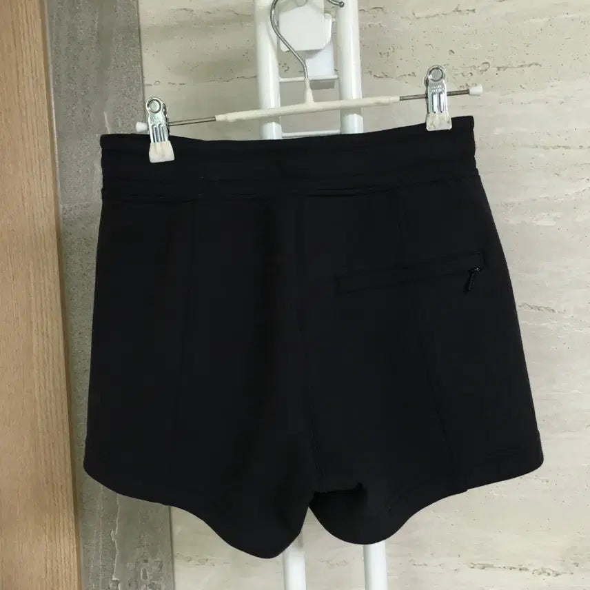 [BUNJANG] Lululemon Shorts / 룰루레몬 숏팬츠 2
