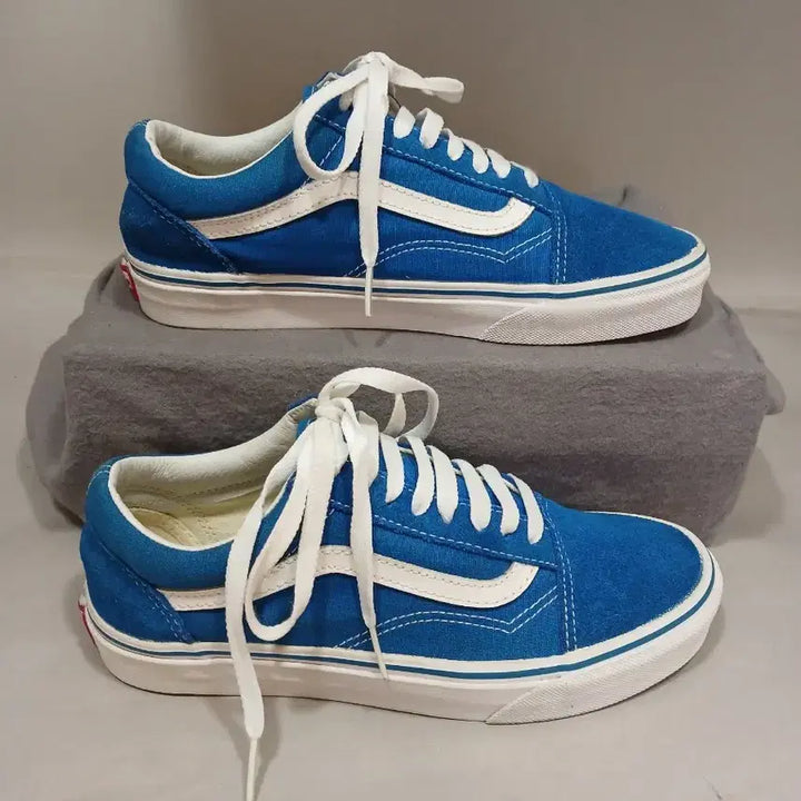 [BUNJANG] Vans Old Skool Core Classic Blue Sneakers / 반스올드스쿨 코어클래식 블루 245