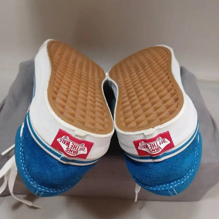 [BUNJANG] Vans Old Skool Core Classic Blue Sneakers / 반스올드스쿨 코어클래식 블루 245