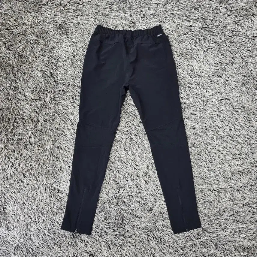 [BUNJANG] New Balance Training Pants (27-28 inch) - B920 / 뉴발란스 트레이닝 팬츠/여성(27-28인치)/B920/새상품수준