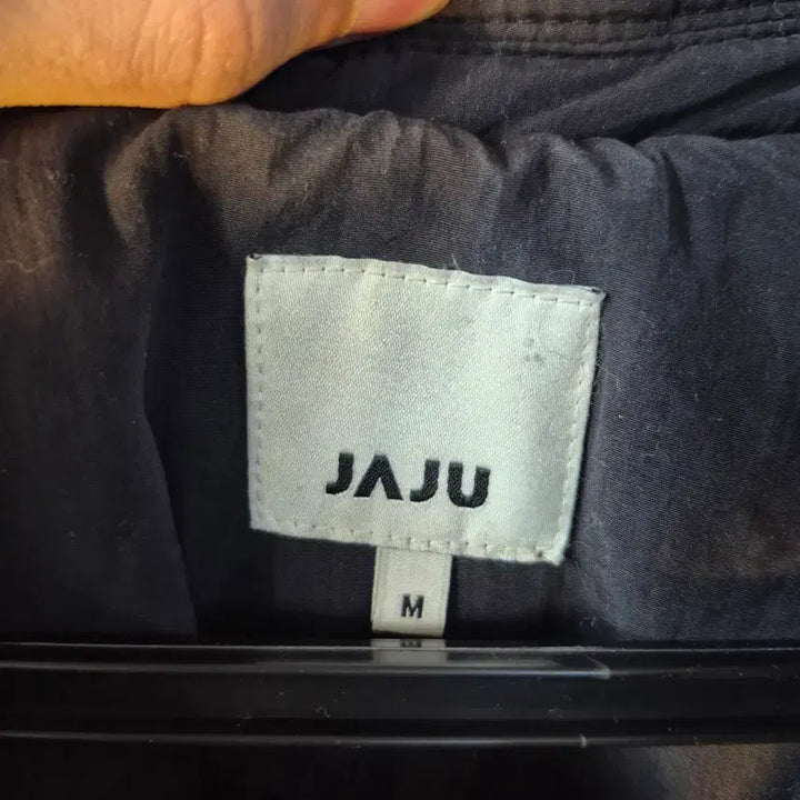 [BUNJANG] JAJU Black Quilted Jacket - Women&