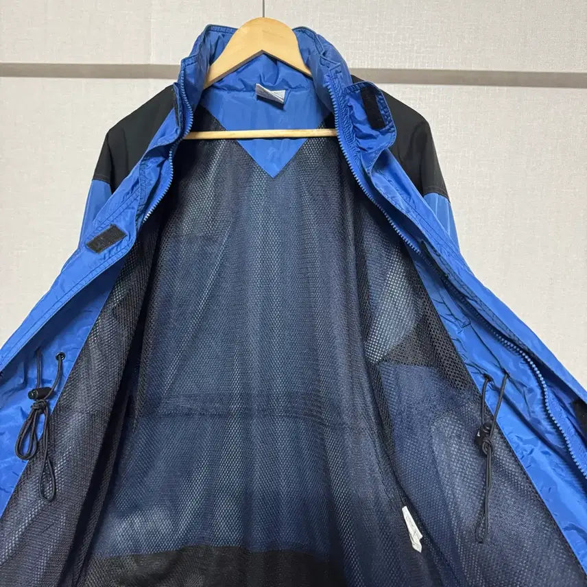 [BUNJANG] Adidas Old School Windbreaker Jacket (Size 95) / 아디다스 올드스쿨 바람막이 95