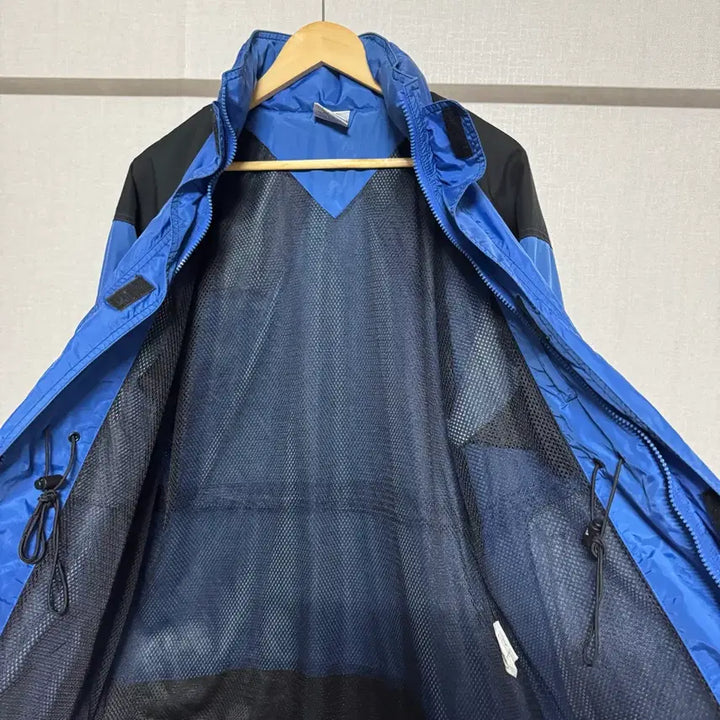 [BUNJANG] Adidas Old School Windbreaker Jacket (Size 95) / 아디다스 올드스쿨 바람막이 95