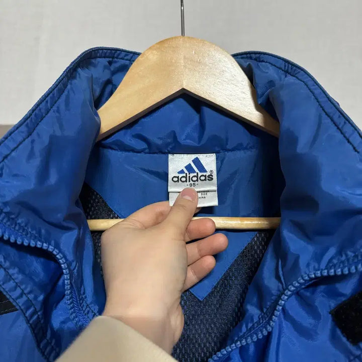[BUNJANG] Adidas Old School Windbreaker Jacket (Size 95) / 아디다스 올드스쿨 바람막이 95