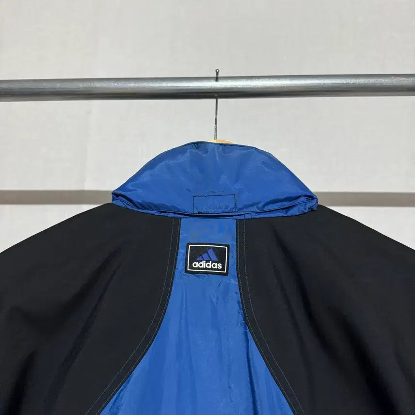 [BUNJANG] Adidas Old School Windbreaker Jacket (Size 95) / 아디다스 올드스쿨 바람막이 95