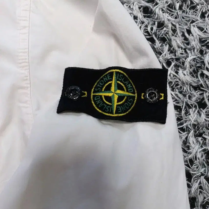 [BUNJANG] Stone Island Windbreaker Jacket (L) / 스톤아일랜드 바람막이 롯백본점 한글택 정품!남자L사이즈100~105!