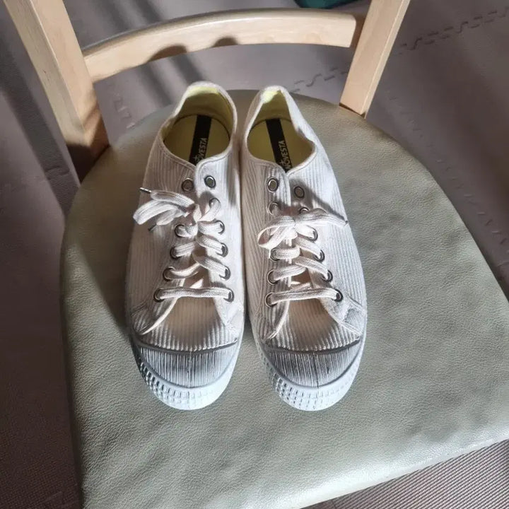 [BUNJANG] Novesta Star Master Corduroy Sneakers / 노베스타 스타마스터 코듀로이 스니커즈 280, 43사이즈