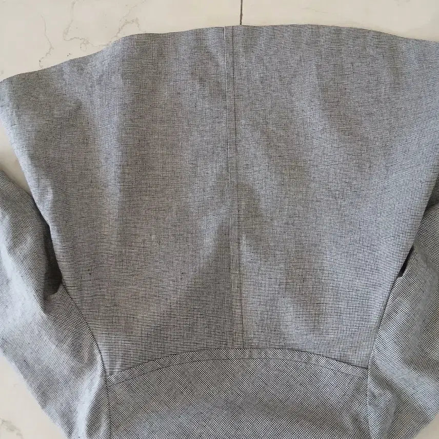 [BUNJANG] KKUMIM Embroidered Point Jacket / KKUMIM 꾸밈 자수포인트 자켓 55