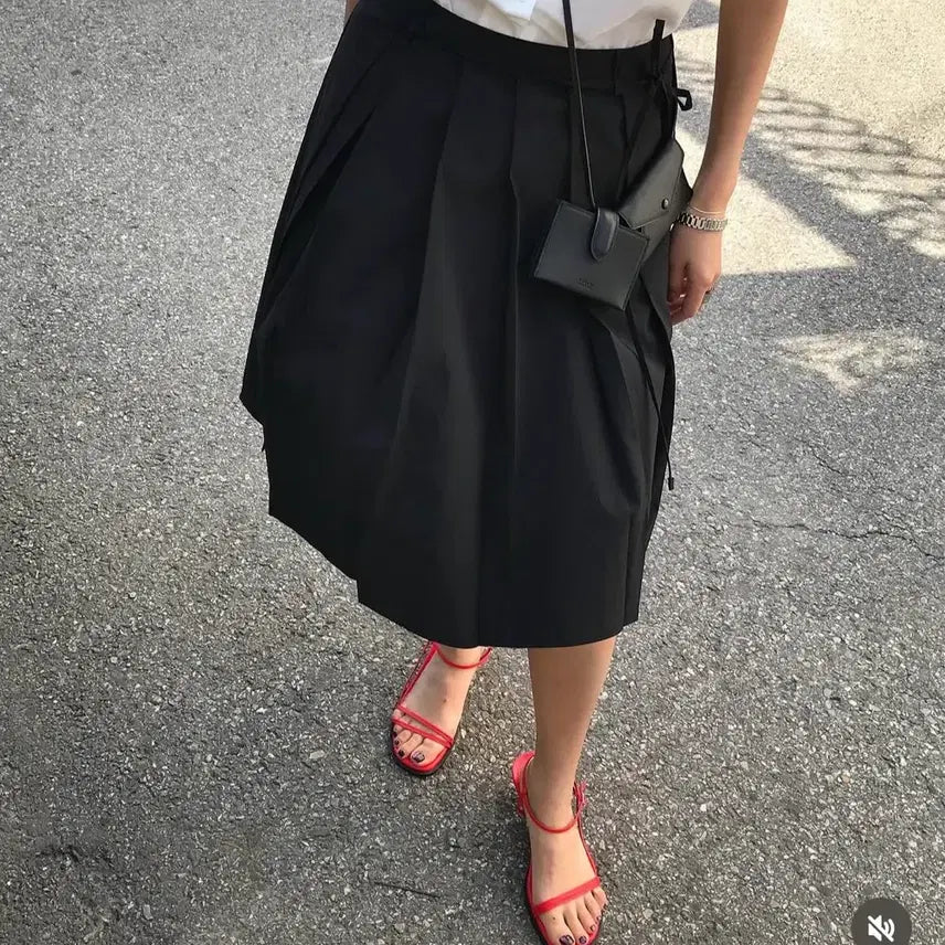 [BUNJANG] Levar Crispy Pleated Midi Skirt / (새)르바 크리스피 플리츠 미디 스커트 m sage mint