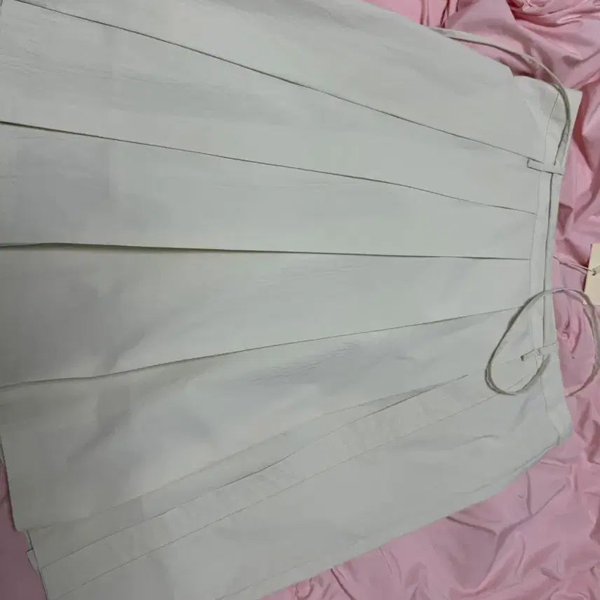[BUNJANG] Levar Crispy Pleated Midi Skirt / (새)르바 크리스피 플리츠 미디 스커트 m sage mint