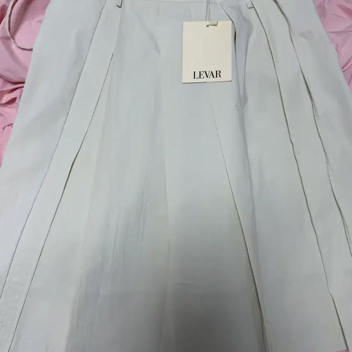 [BUNJANG] Levar Crispy Pleated Midi Skirt / (새)르바 크리스피 플리츠 미디 스커트 m sage mint