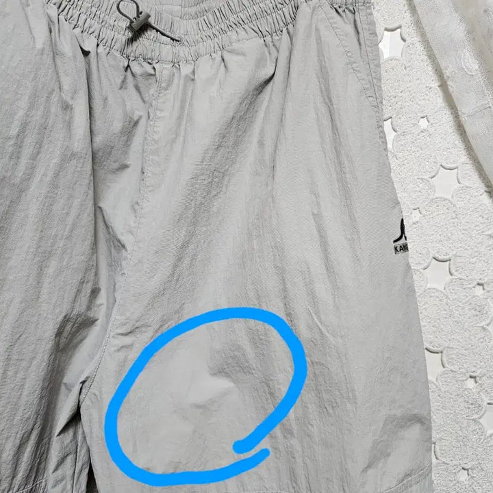 [BUNJANG] Kangol Jogger Pants (Unisex) - Size 95-100 / 캉골 우븐 조거팬츠 공용95~100