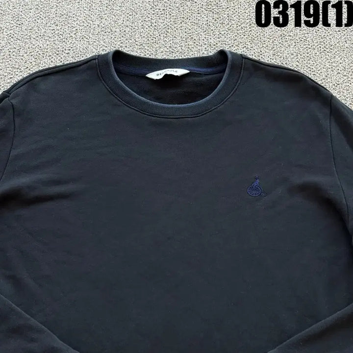 [SOLD OUT] 빈폴 네이비 맨투맨 티셔츠 M
