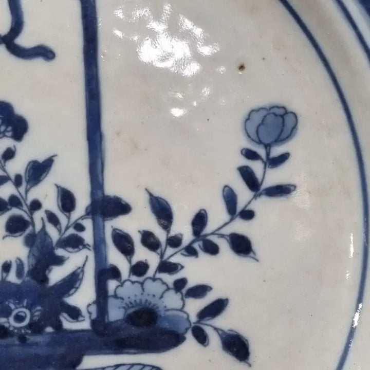 [BUNJANG] Qing Dynasty Blue and White Porcelain Plate / 청대 청화박고문반. 지름20.7고2.7