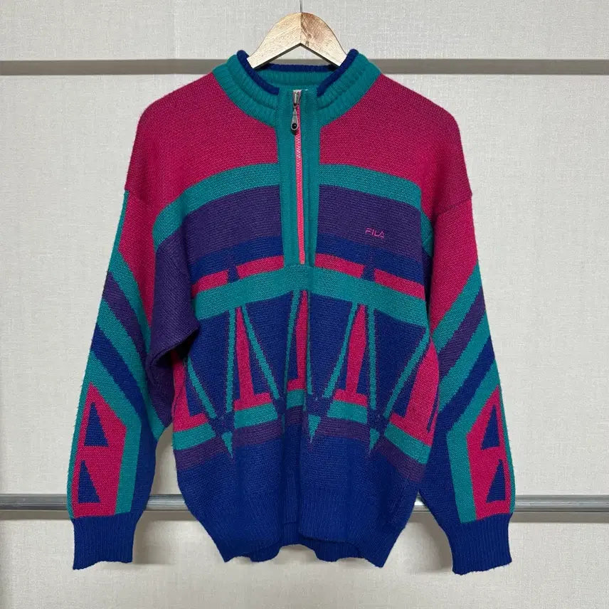 [SOLD OUT] FILA 이태리 하프넥 집업 니트 L