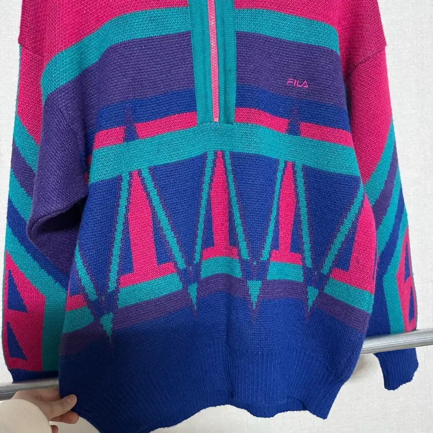 [SOLD OUT] FILA 이태리 하프넥 집업 니트 L