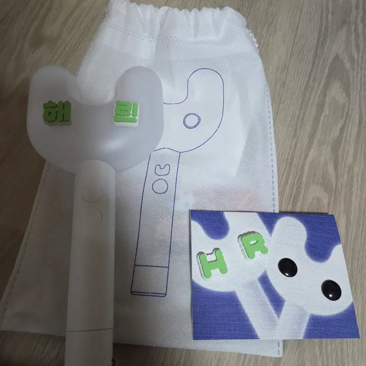 [BUNJANG] NewJeans Haerin Binkybong Light Stick / 뉴진스 응원봉 빙키봉(해린버전)