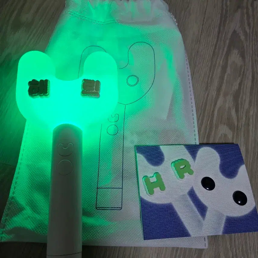 [BUNJANG] NewJeans Haerin Binkybong Light Stick / 뉴진스 응원봉 빙키봉(해린버전)