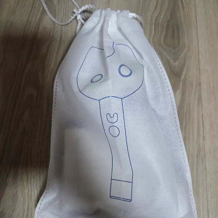 [BUNJANG] NewJeans Haerin Binkybong Light Stick / 뉴진스 응원봉 빙키봉(해린버전)
