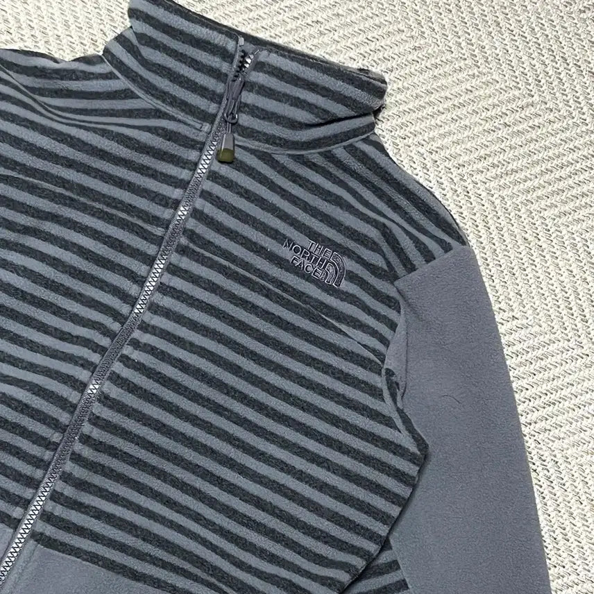 [BUNJANG] The North Face Striped Fleece Jacket 85 / 노스페이스 스트라이프 플리스 후리스 자켓 점퍼 85