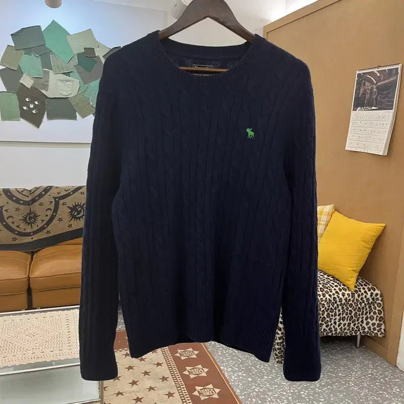 [BUNJANG] Abercrombie &amp; Fitch Vintage Cable Knit Sweater / 아베크롬비 올드스쿨 빈티지 모던 캐주얼 꽈배기 니트 S C10080