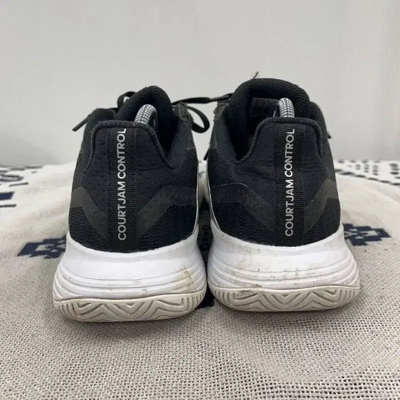 [SOLD OUT] 아디다스 코트잼 컨트롤 테니스화 운동화 245 E02717