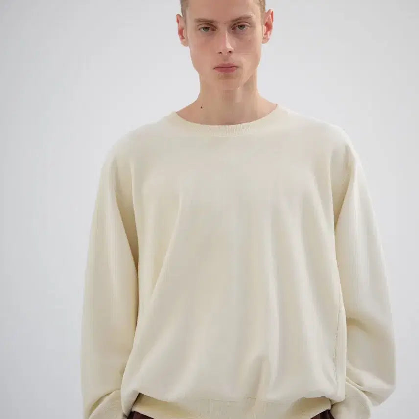 [BUNJANG] Auralee Smooth Soft Sweatshirt - Ivory / 오라리 스무스 소프트 스웻