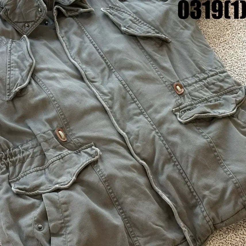 [SOLD OUT] 게스 카키색 후드 야상 자켓 XL